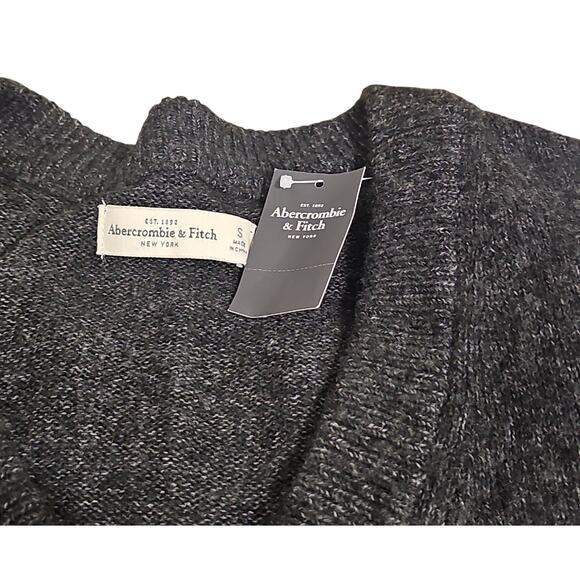 NWT Abercrombie & Fitch Wool Blend Sweater Womens Small V-Neck Long Sleeve - Picture 8 of 10